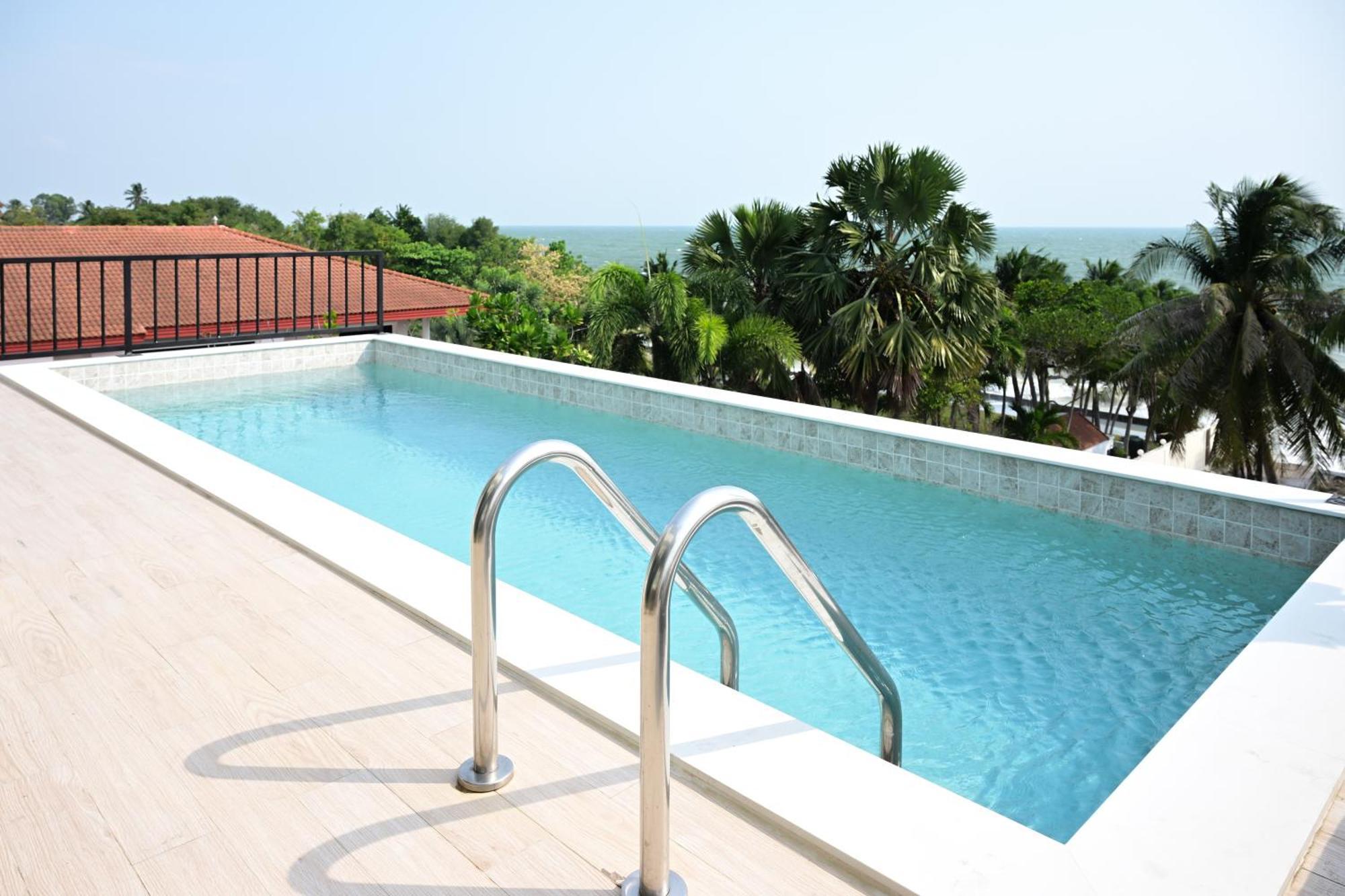 Dune Hua Hin Hotel Екстериор снимка